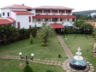 Hotel Landmark Yelagiri