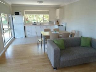 Emerald Apartment Coffs Harbour