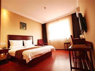 GreenTree Inn Shangqiu Guide Road Express Hotel