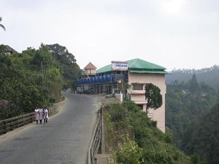 Hotel Himarani
