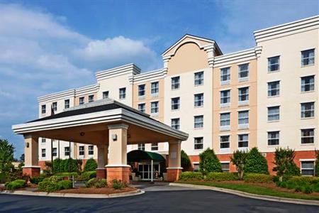 Holiday Inn Express Hotel & Suites Huntersville-Birkdale