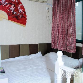 Weiai Theme Hotel Nanjing Youfang Bridge