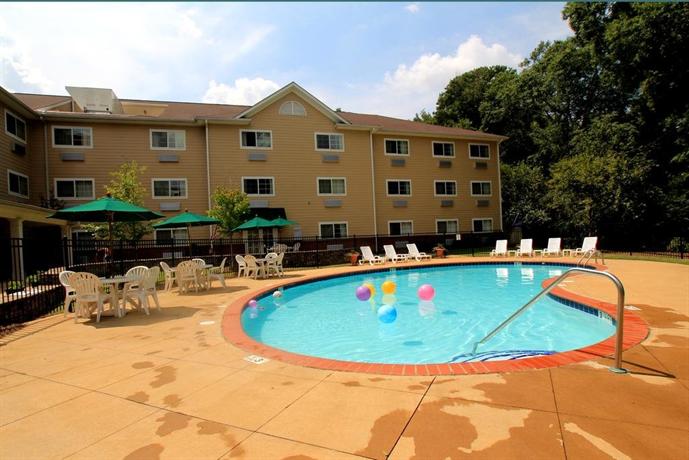 Hawthorn Suites by Wyndham Columbus Fort Benning