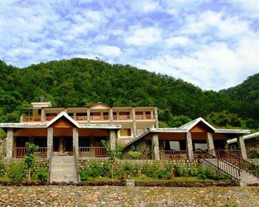 Tree Tops Riverview Corbett Resort