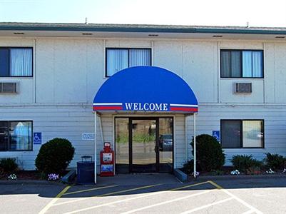 Motel 6 Duluth Minnesota