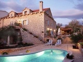 Villa Vicina Milna