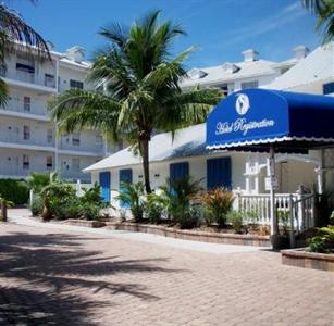 Olde Marco Island Inn and Suites