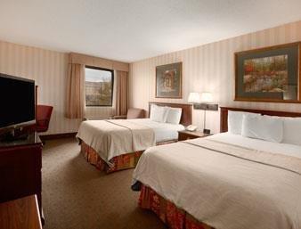 Baymont Inn & Suites Louisville Airport South