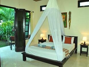 Giri Sari Guest House