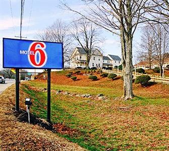 Motel 6 Sturbridge