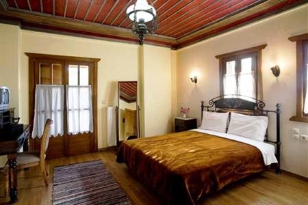 Dovra Hotel