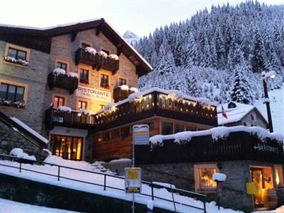 Chalet Stella Alpina - Hotel and Wellness SPA