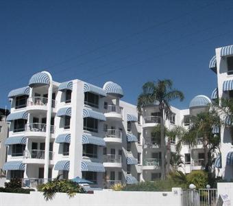 Estoril on Moffat Apartments Caloundra