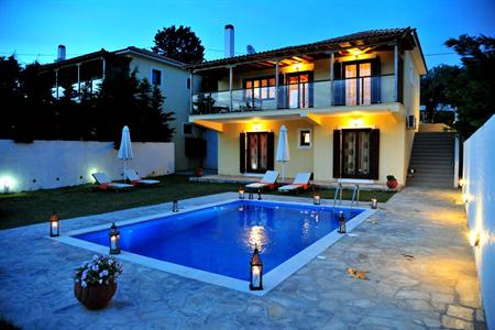 Four Seasons Villas