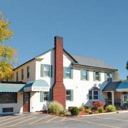  Econo Lodge Fultonville