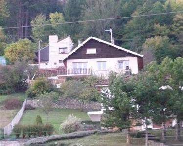 La Colline Aux Yeux Doubs