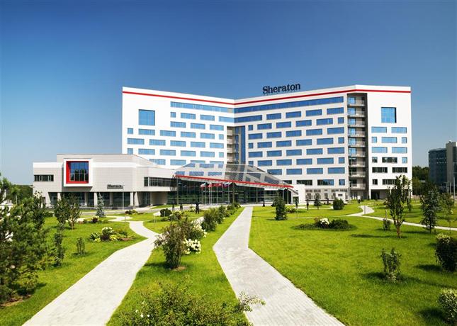 Отель Sheraton Moscow Sheremetyevo Airport