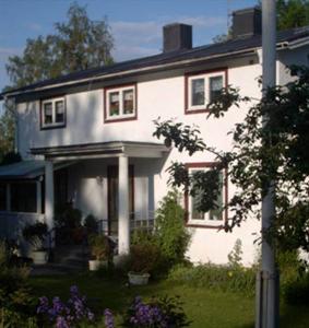 Villa Fuchsia Bed & Breakfast