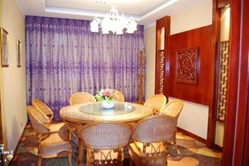 Haiyang Business Hotel