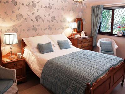 Hill Crest Country Guest House