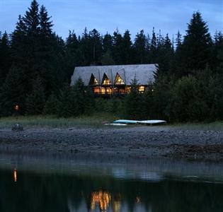 Glacier Bay Lodge