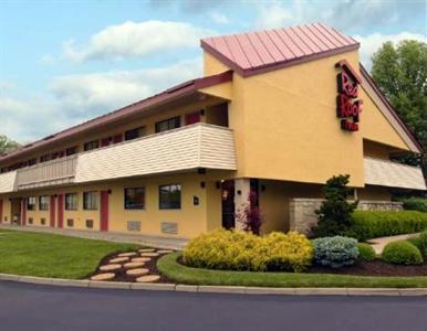 Red Roof Inn Cincinnati Northeast - Blue Ash