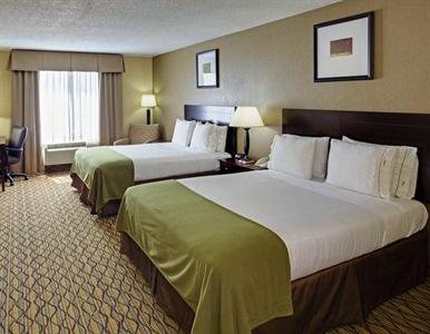 Holiday Inn Express Charles Town