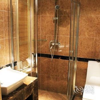 Qiqihar xin peony business hotel