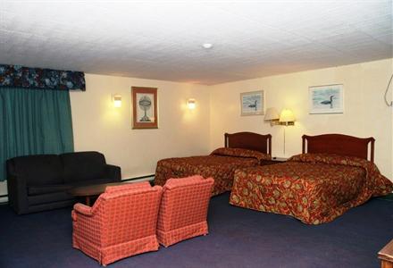 Fairway Inn & Suites