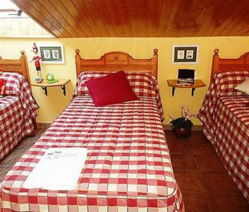 Apartamentos Turismo Rural Casa Santorroman