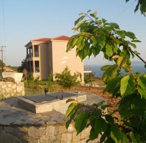 Regina Apartments Lourdhata