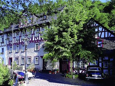 Landgasthof Zum Weissen Schwanen Braubach