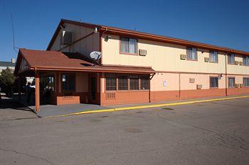 Super 8 Motel Lamar