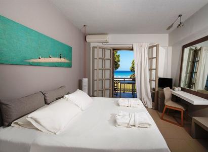 The Bay Hotel & Suites