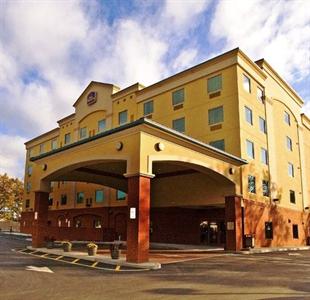 BEST WESTERN Riverview Inn & Suites