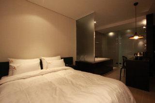 Shinchon Y Hotel