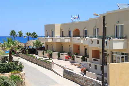 Panos Beach Hotel