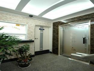 Simple House Apgujeong