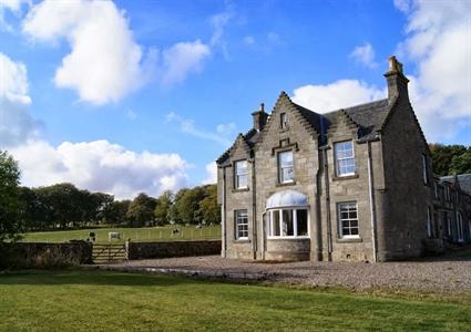 Montrave House Bed and Breakfast