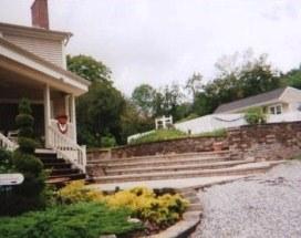 Feather Hill Bed and Breakfast Pomfret