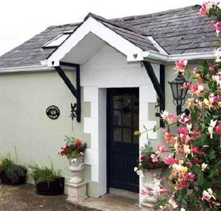 Brookhall Cottages