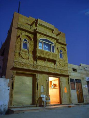 Homestay in Jaisalmer near Nathmal Ji Ki Haveli