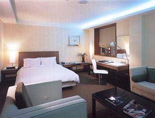 Hotel Pop Green