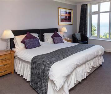 Sandy Cove Hotel