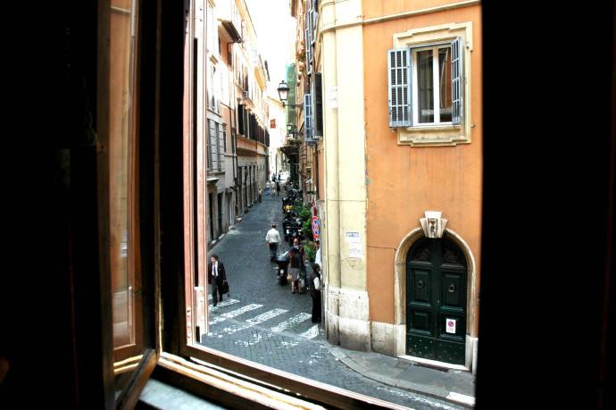 Homestay in Campo Marzio near San Luigi dei Francesi