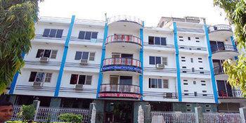 Hotel Jeevak International