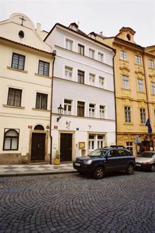 Golden Horse House Bed & Breakfast Prague