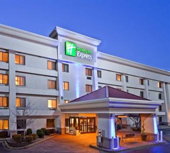 Holiday Inn Express Fort Campbell Oak Grove