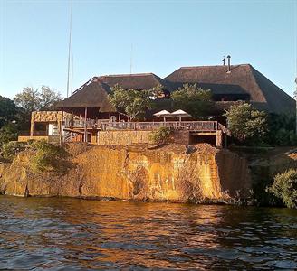 The Waterfront Country Lodge