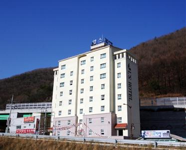 L'S Hotel